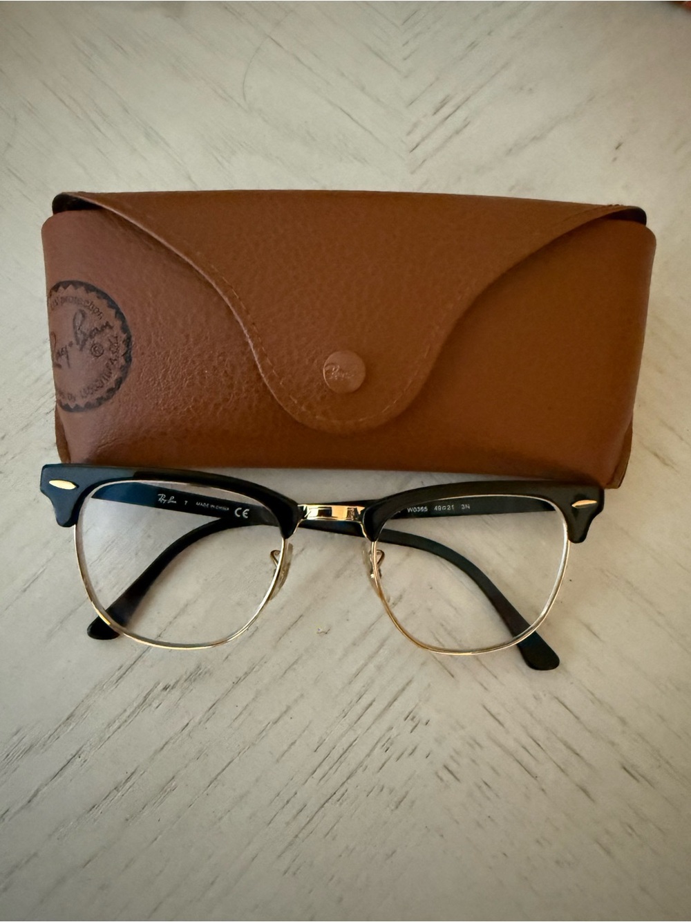 Ray-Ban
